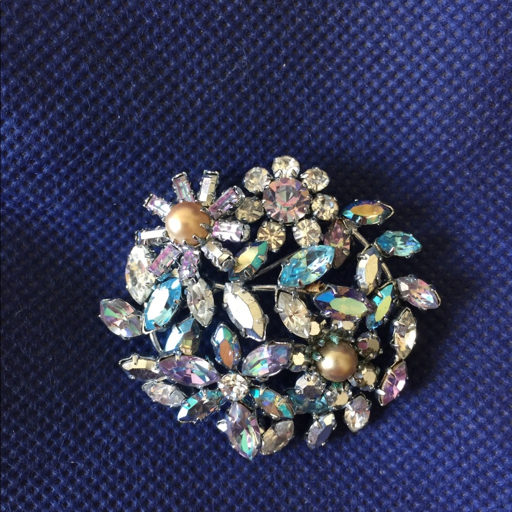 Vintage Crystal Brooch